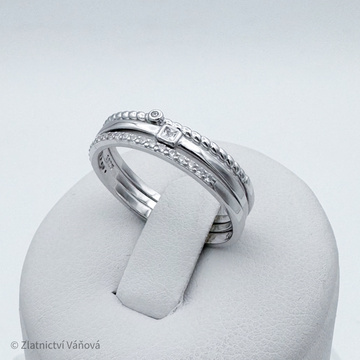 Stříbrný prsten trojitý